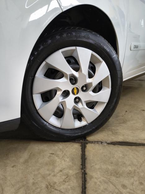 CHEVROLET Onix Hatch 1.4 4P FLEX LT, Foto 4