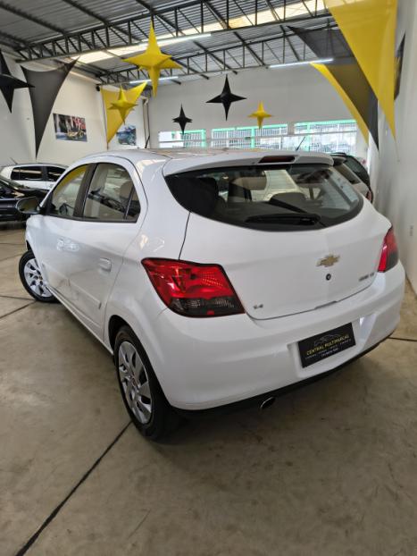 CHEVROLET Onix Hatch 1.4 4P FLEX LT, Foto 5