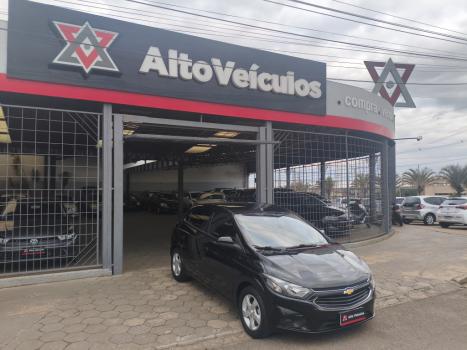 CHEVROLET Onix Hatch 1.4 4P FLEX LT, Foto 2