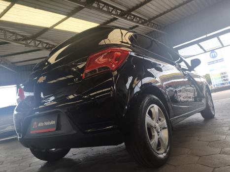 CHEVROLET Onix Hatch 1.4 4P FLEX LT, Foto 11
