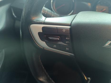 CHEVROLET Onix Hatch 1.0 12V 4P FLEX PLUS PREMIER MIDNIGHT TURBO AUTOM�TICO, Foto 16