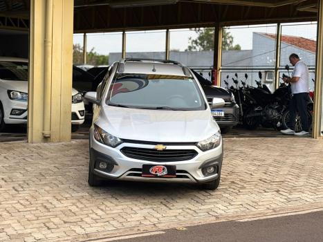 CHEVROLET Onix Hatch 1.4 4P FLEX ACTIV AUTOM�TICO, Foto 2