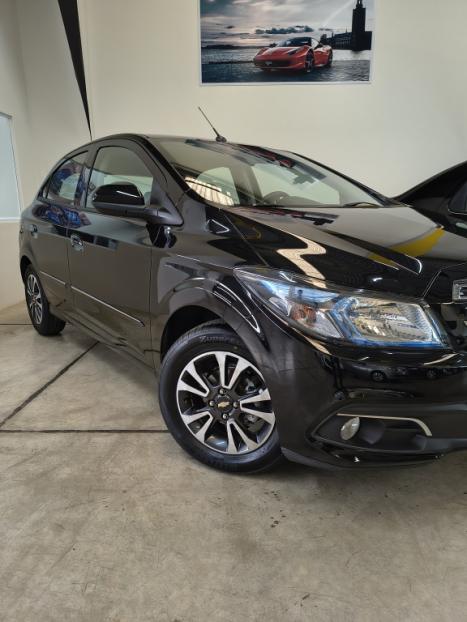CHEVROLET Onix Hatch 1.4 4P FLEX LTZ AUTOM�TICO, Foto 3