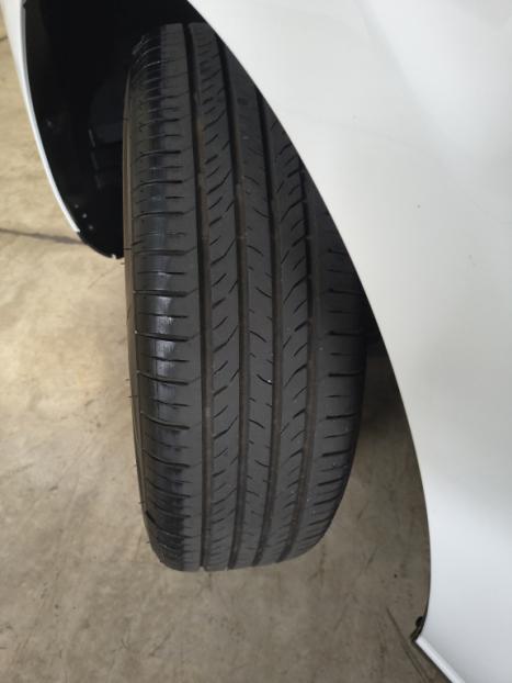 CHEVROLET Onix Hatch 1.4 4P FLEX LTZ, Foto 4