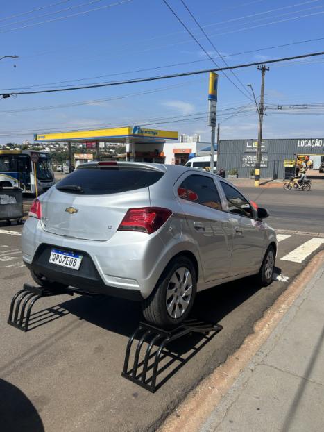 CHEVROLET Onix Hatch 1.0 12V 4P FLEX LT, Foto 3
