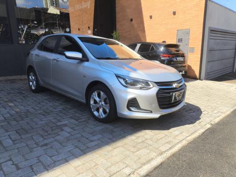 CHEVROLET Onix Hatch 1.0 12V 4P FLEX PREMIER TURBO AUTOMÁTICO, Foto 2