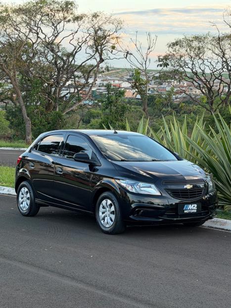 CHEVROLET Onix Hatch 1.0 4P FLEX JOY BLACK, Foto 2