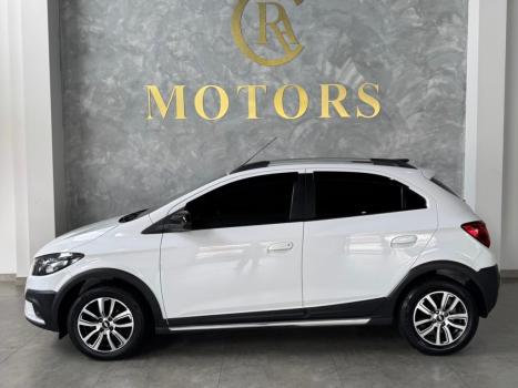 CHEVROLET Onix Hatch 1.4 4P FLEX ACTIV AUTOMÁTICO, Foto 4