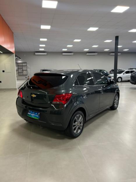 CHEVROLET Onix Hatch 1.0 12V 4P FLEX LT, Foto 4