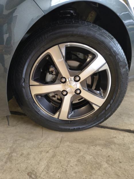 CHEVROLET Onix Hatch 1.4 4P FLEX LTZ, Foto 6