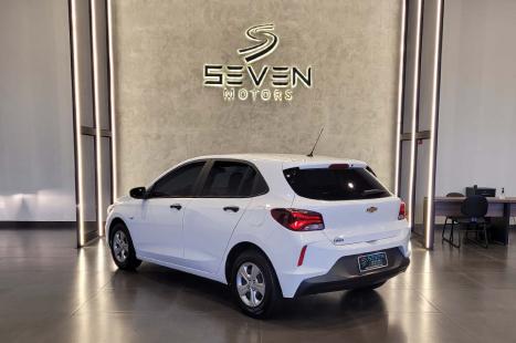 CHEVROLET Onix Sedan 1.0 12V 4P FLEX PLUS TURBO AUTOMTICO, Foto 6