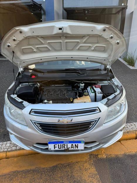 CHEVROLET Onix Sedan 1.0 4P FLEX LT, Foto 5