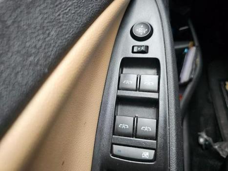 CHEVROLET Onix Sedan 1.0 12V 4P FLEX PREMIER PLUS TURBO AUTOM�TICO, Foto 9