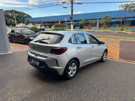 CHEVROLET Onix Sedan 1.0 4P FLEX LT, Foto 3