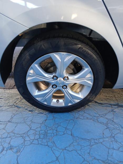 CHEVROLET Onix Sedan 1.0 12V 4P FLEX PREMIER 2 TURBO AUTOM�TICO, Foto 9