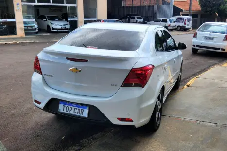 CHEVROLET Prisma 1.4 4P LTZ FLEX, Foto 4