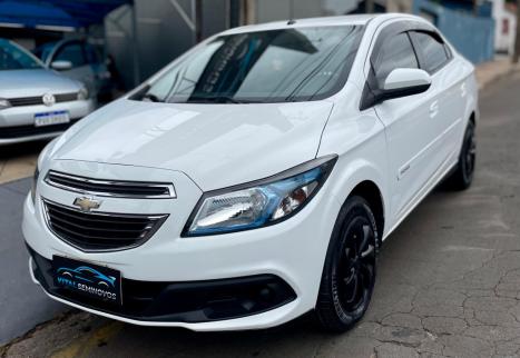 CHEVROLET Prisma 1.4 4P LT FLEX, Foto 2