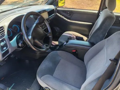 CHEVROLET S10 2.4 RODEIO CABINE DUPLA, Foto 15