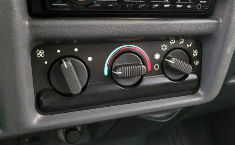 CHEVROLET S10 2.4 RODEIO CABINE DUPLA, Foto 16