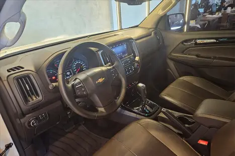 CHEVROLET S10 2.8 12V HIGH COUNTRY CABINE DUPLA 4X4 TURBO DIESEL AUTOM�TICO, Foto 15