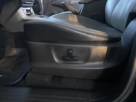 CHEVROLET S10 2.8 16V LTZ CABINE DUPLA 4X4 TURBO DIESEL AUTOMTICO, Foto 4