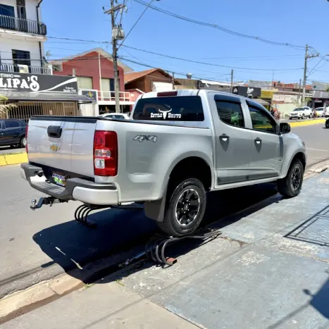 CHEVROLET S10 2.8 16V LS CABINE DUPLA 4X4 TURBO DIESEL, Foto 5
