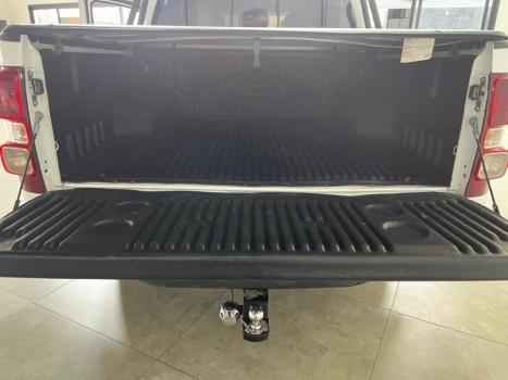 CHEVROLET S10 2.8 16V LS CABINE DUPLA 4X4 TURBO DIESEL, Foto 8