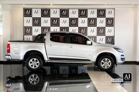 CHEVROLET S10 2.8 16V LT CABINE DUPLA 4X4 TURBO DIESEL AUTOM�TICO, Foto 4