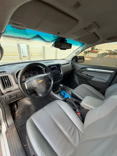 CHEVROLET S10 2.8 16V LTZ CABINE DUPLA TURBO DIESEL AUTOM�TICO, Foto 9