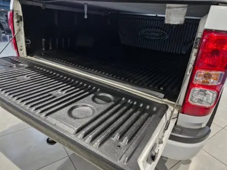 CHEVROLET S10 2.8 16V LT CABINE DUPLA 4X4 TURBO DIESEL AUTOM�TICO, Foto 13
