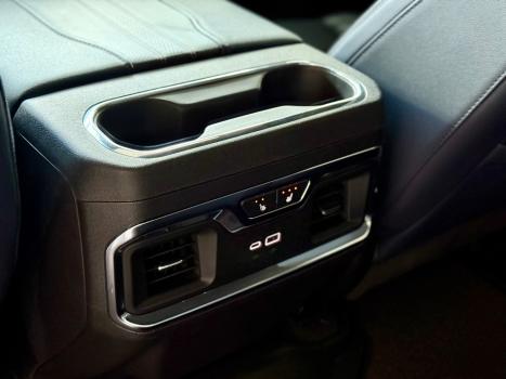 CHEVROLET Silverado 5.3 V8 1500 HIGH COUNTRY CABINE DUPLA 4X4 AUTOMTICO, Foto 17