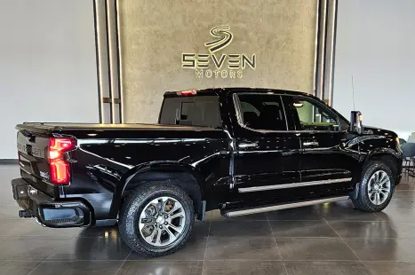 CHEVROLET Silverado 5.3 V8 1500 HIGH COUNTRY CABINE DUPLA 4X4 AUTOM�TICO, Foto 5