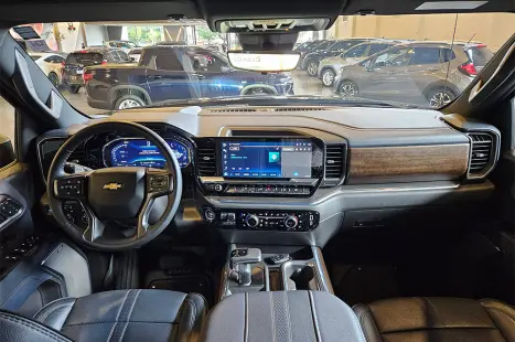 CHEVROLET Silverado 5.3 V8 1500 HIGH COUNTRY CABINE DUPLA 4X4 AUTOM�TICO, Foto 13