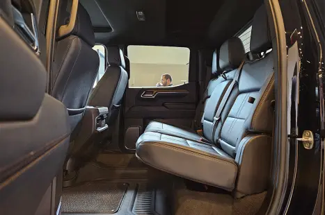 CHEVROLET Silverado 5.3 V8 1500 HIGH COUNTRY CABINE DUPLA 4X4 AUTOM�TICO, Foto 18