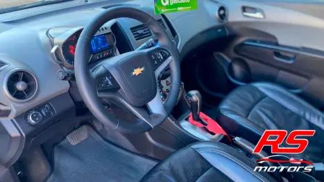 CHEVROLET Sonic Hatch 1.6 16V 4P LTZ FLEX AUTOMÁTICO, Foto 7 CHEVROLET Sonic Hatch 1.6 16V 4P LTZ FLEX AUTOMÁTICO, Foto 7