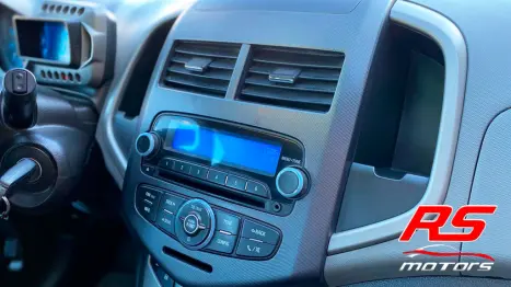 CHEVROLET Sonic Hatch 1.6 16V 4P LTZ FLEX AUTOMÁTICO, Foto 16 CHEVROLET Sonic Hatch 1.6 16V 4P LTZ FLEX AUTOMÁTICO, Foto 16