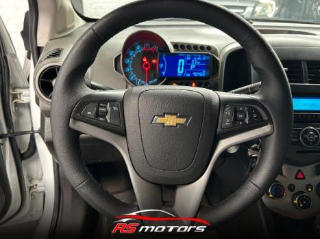 CHEVROLET Sonic Hatch 1.6 16V 4P LTZ FLEX AUTOMTICO, Foto 14