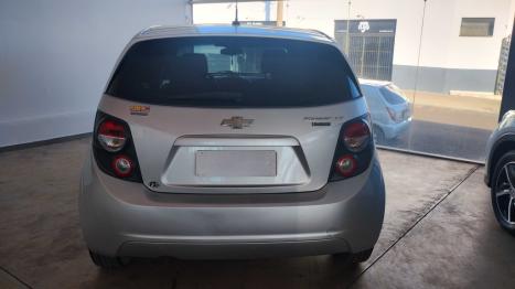 CHEVROLET Sonic Hatch 1.6 16V 4P LT FLEX, Foto 6