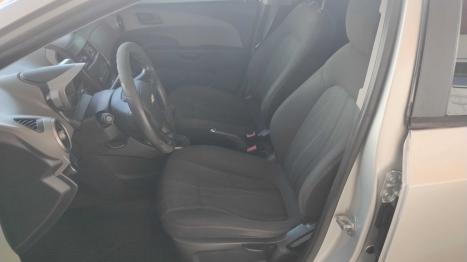 CHEVROLET Sonic Hatch 1.6 16V 4P LT FLEX, Foto 9