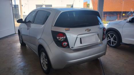 CHEVROLET Sonic Hatch 1.6 16V 4P LT FLEX, Foto 5