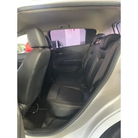 CHEVROLET Sonic Hatch 1.6 16V 4P LTZ FLEX AUTOM�TICO, Foto 13