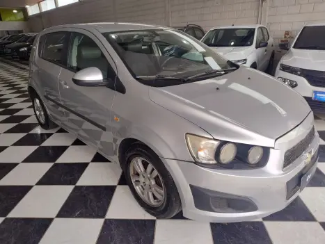 CHEVROLET Sonic Hatch 1.6 16V 4P LT FLEX, Foto 2