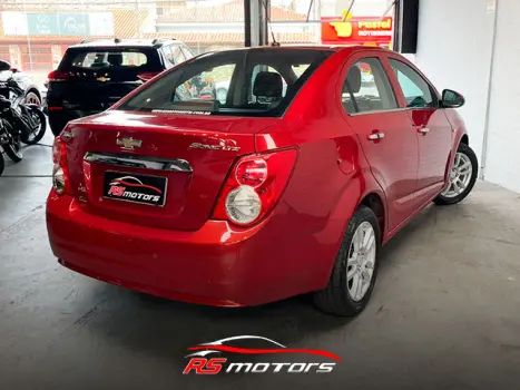 CHEVROLET Sonic Sedan 1.6 16V 4P LTZ FLEX AUTOMÁTICO, Foto 6 CHEVROLET Sonic Sedan 1.6 16V 4P LTZ FLEX AUTOMÁTICO, Foto 6