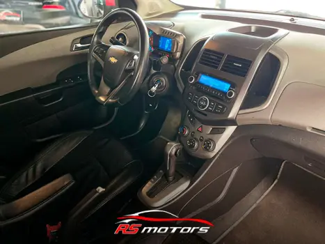 CHEVROLET Sonic Sedan 1.6 16V 4P LTZ FLEX AUTOMÁTICO, Foto 13 CHEVROLET Sonic Sedan 1.6 16V 4P LTZ FLEX AUTOMÁTICO, Foto 13