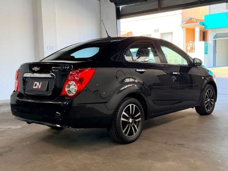 CHEVROLET Sonic Sedan 1.6 16V 4P LTZ FLEX AUTOM�TICO, Foto 5