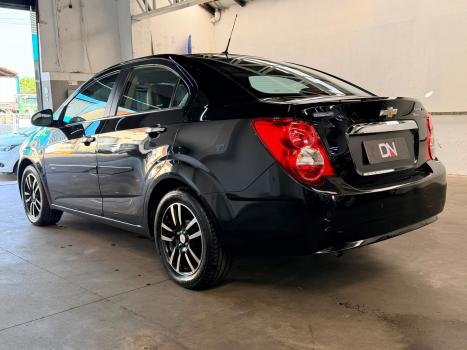 CHEVROLET Sonic Sedan 1.6 16V 4P LTZ FLEX AUTOM�TICO, Foto 7