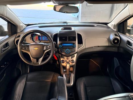 CHEVROLET Sonic Sedan 1.6 16V 4P LTZ FLEX AUTOM�TICO, Foto 12