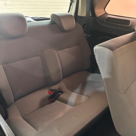 CHEVROLET Spin 1.8 4P FLEX LTZ 7 LUGARES AUTOM�TICO, Foto 11