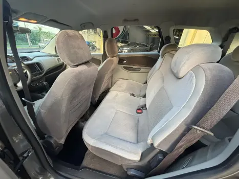 CHEVROLET Spin 1.8 4P FLEX LTZ 7 LUGARES AUTOM�TICO, Foto 9