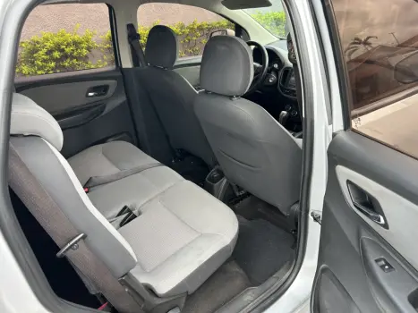 CHEVROLET Spin 1.8 4P FLEX LTZ 7 LUGARES AUTOM�TICO, Foto 13